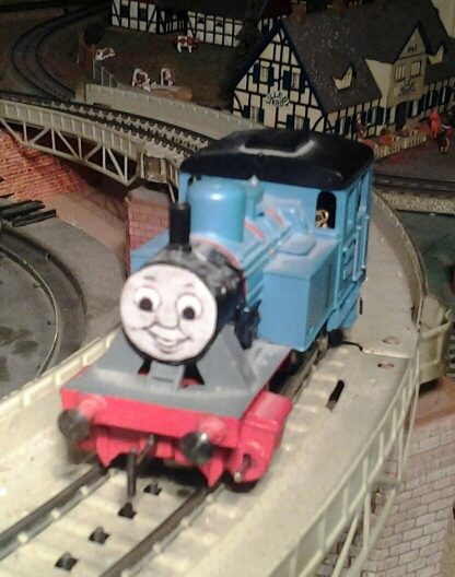 Thomas 1.jpg