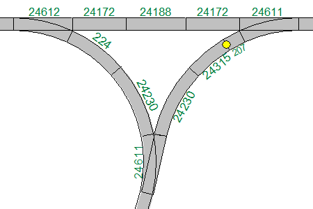Een keerdriehoek in C-rail met een afwijking van 0,2 mm en 0,3 graden.png