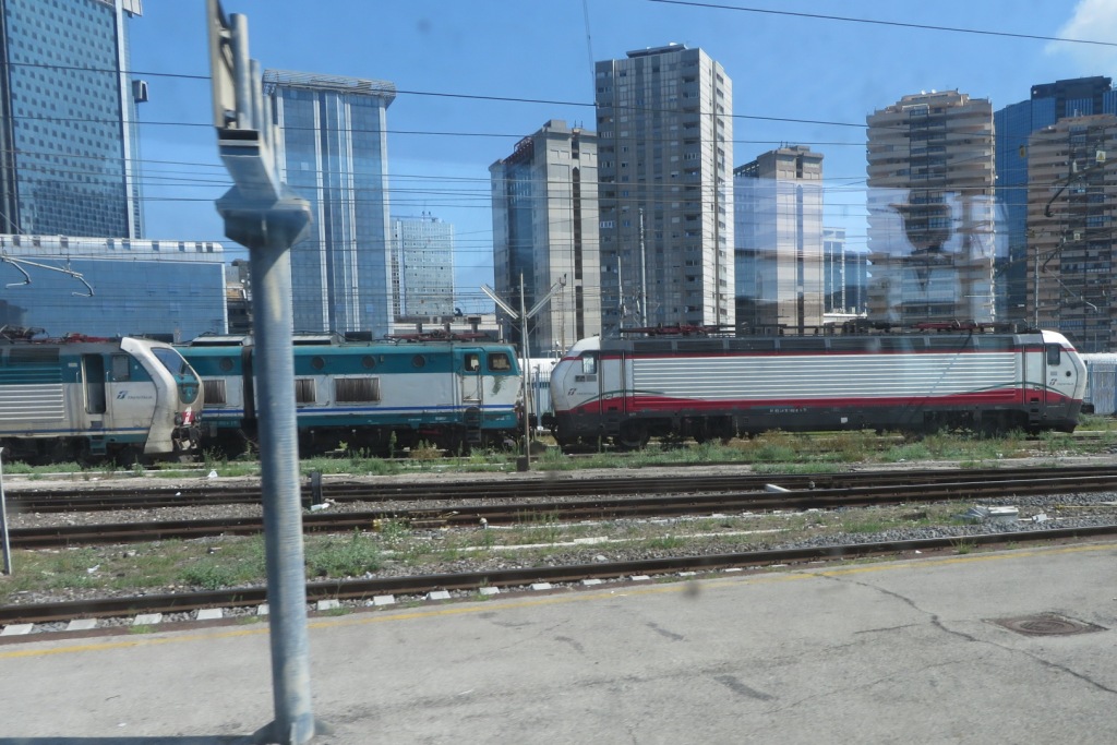 Trenitalia FS (3).JPG