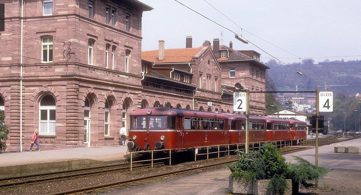 calw met railbus.jpg