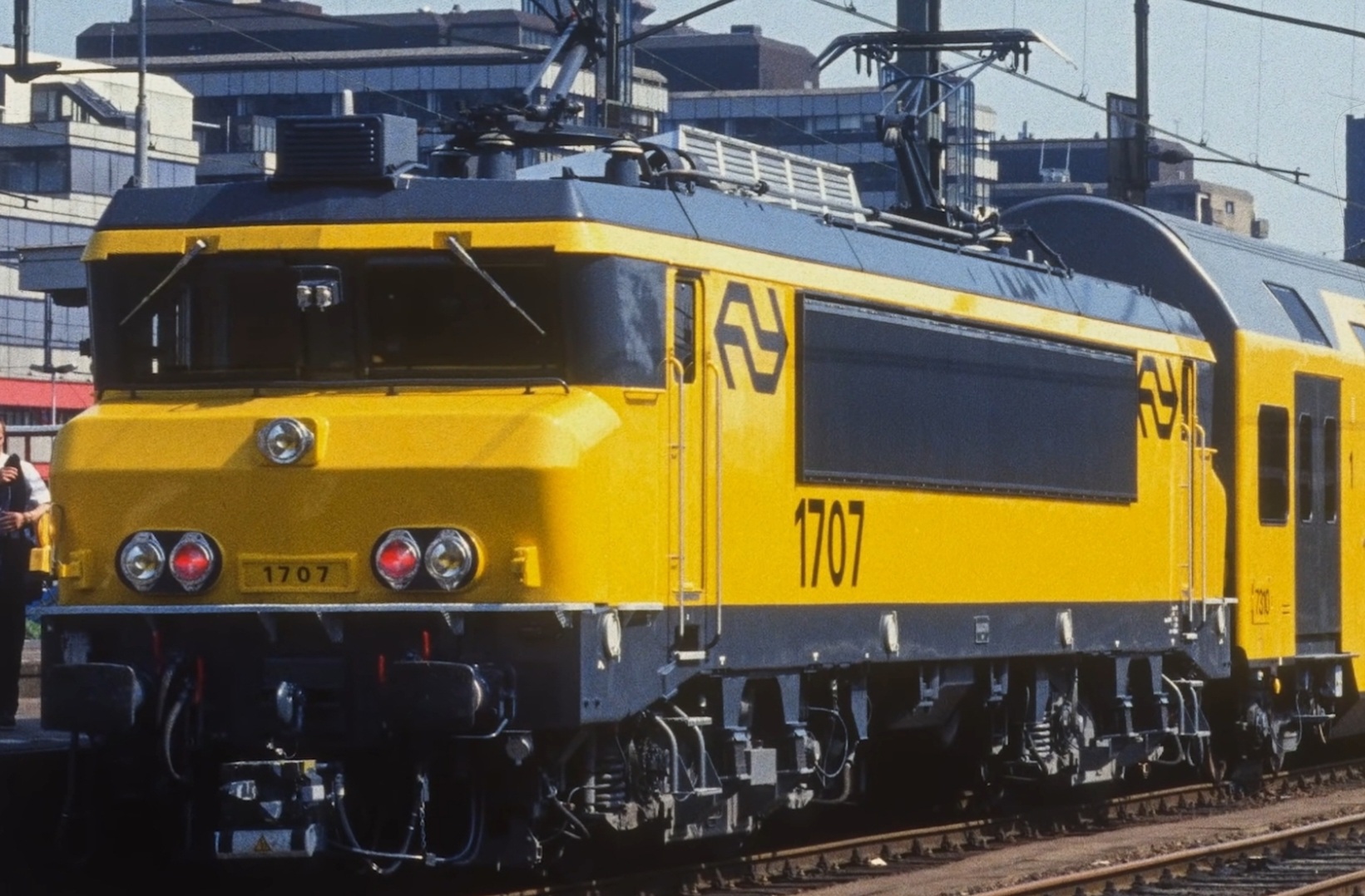 NS 1707 met 7310.jpg