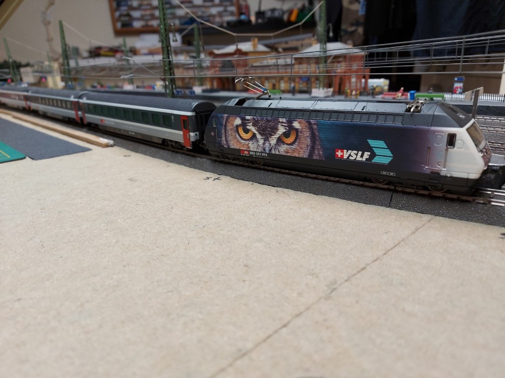 Märklin 37467 staat erg veel beter voor.jpg