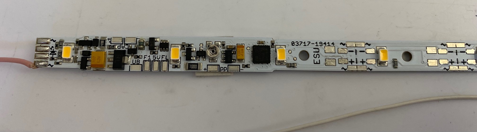 ESU Ledstrip met decoder.jpg