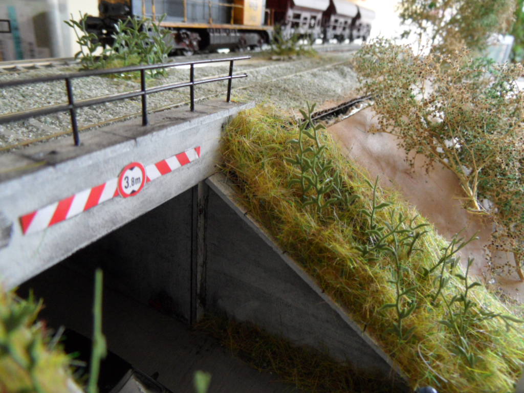 tunnel diorama en ballast 003.JPG