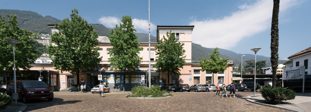 Bahnhof-Locarno a.jpg