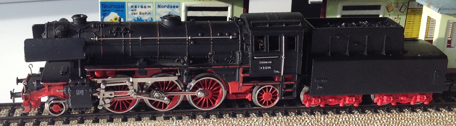 Märklin DA 800 Lokgehäuse aus Kunststoff - 1954-1955 .jpg