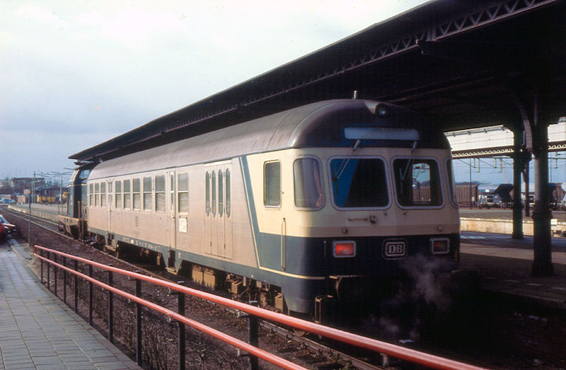 DB 212 022 (27-02-1990).jpg