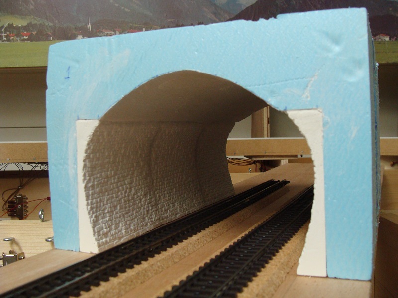 Tunnel DS 7.jpg