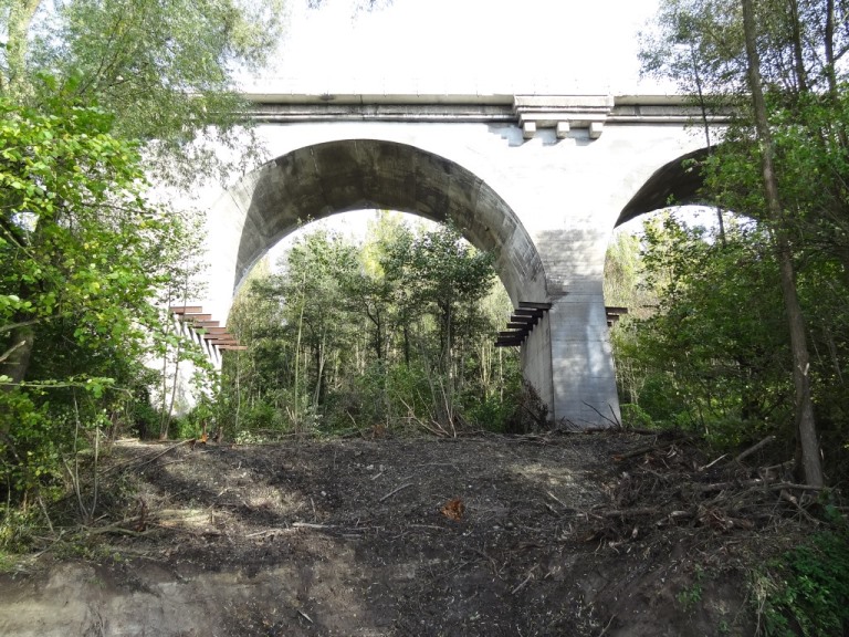 Viaduct over het Gulpdal 2.jpg