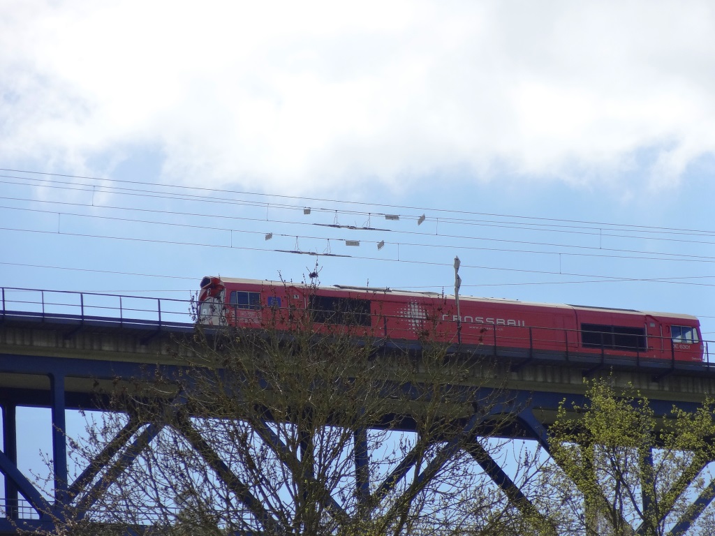 Crossrail loc op viaduct Moresnet.jpg