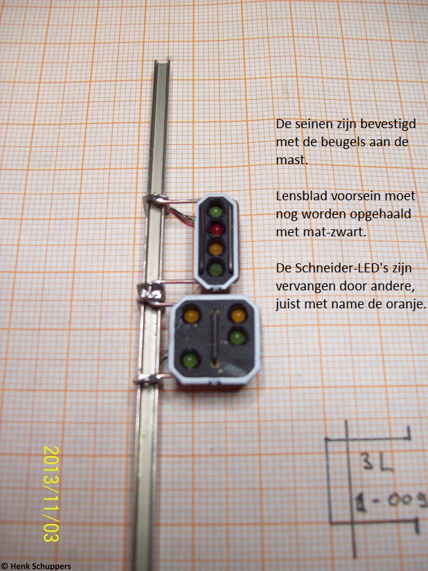 SO-#318 en Schneider Combi-sein aan één-oog (1).JPG