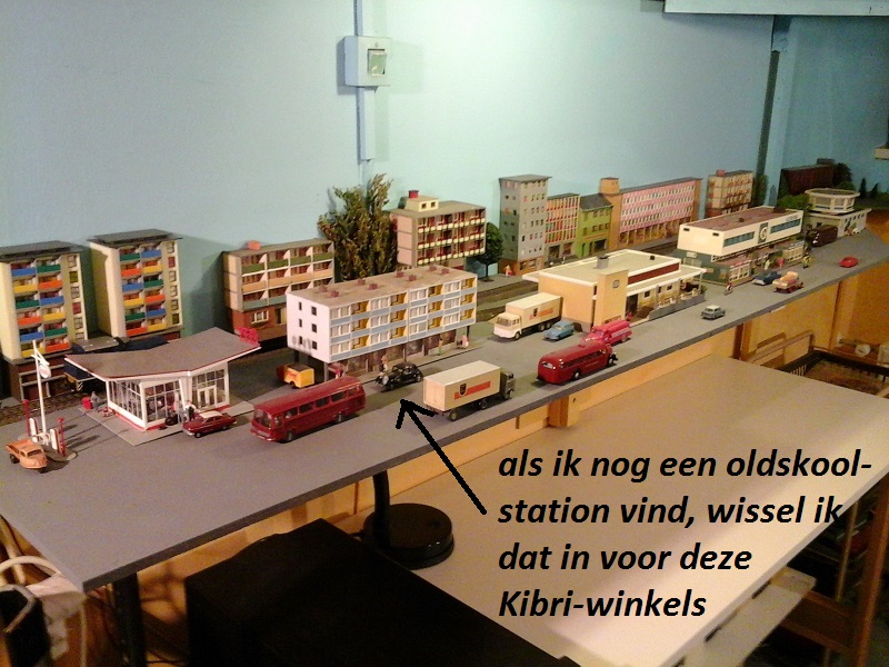 45O IN PLAATS VAN 2 STATIONS MOGEN ER HIER OOK 3 NAAST ELKAAR KOMEN.jpg