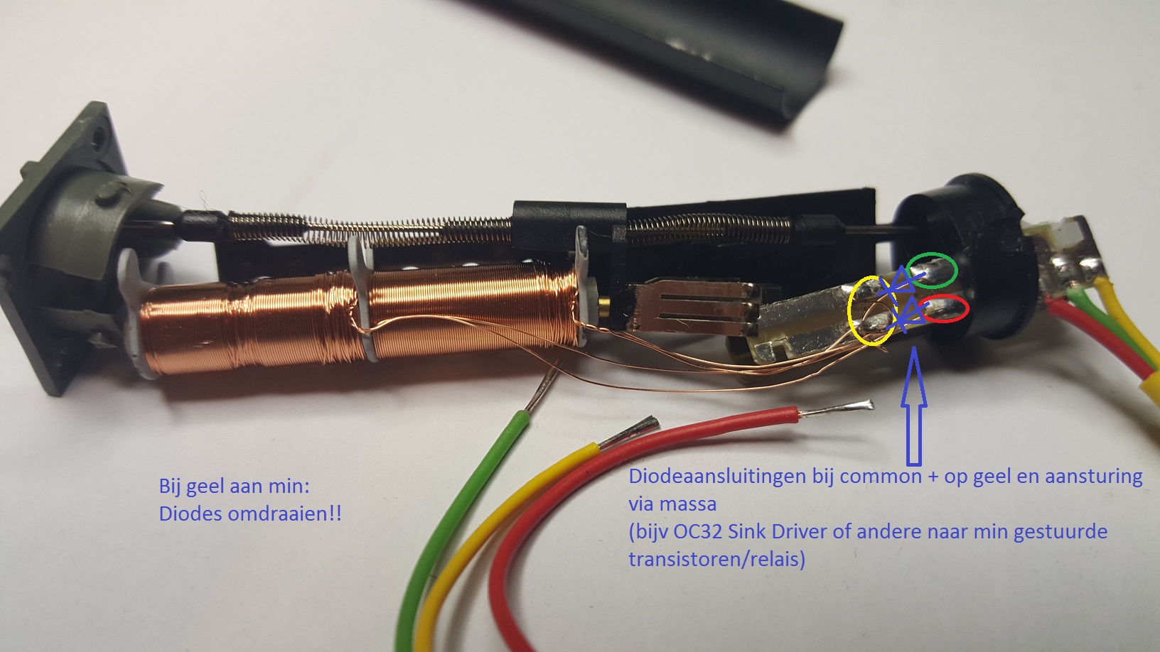 Viessmann motor diodes 1.jpg