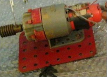 Motor met versnelling.jpg