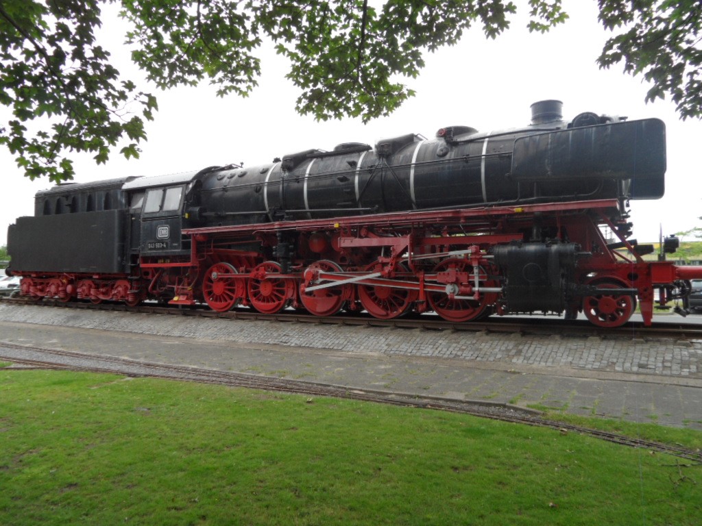 BR043-903-4-rechts-Emden-27juni2019.jpg