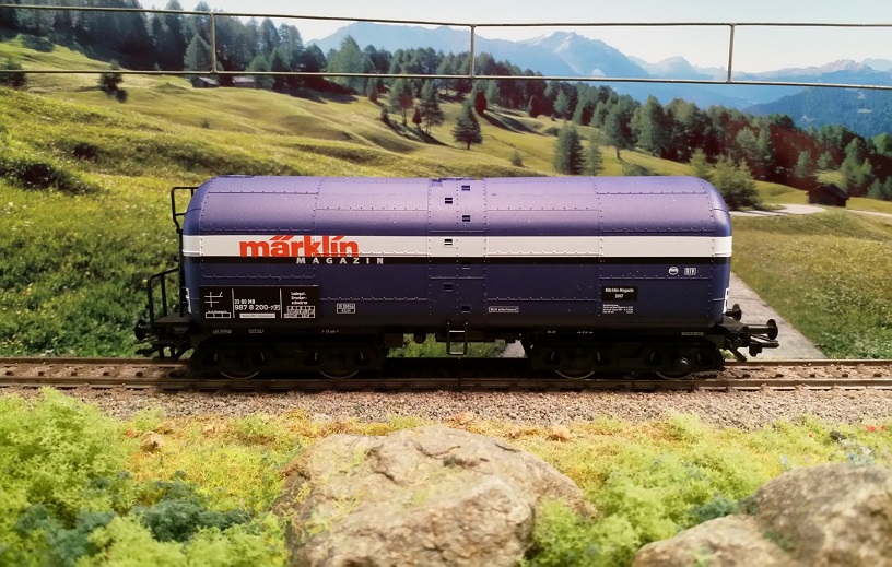 Märklin magazin wagon 48507 (2007).jpg