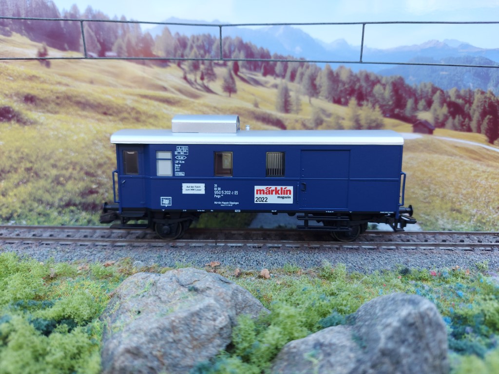 Märklin magazin wagon 2022 (48522).jpg