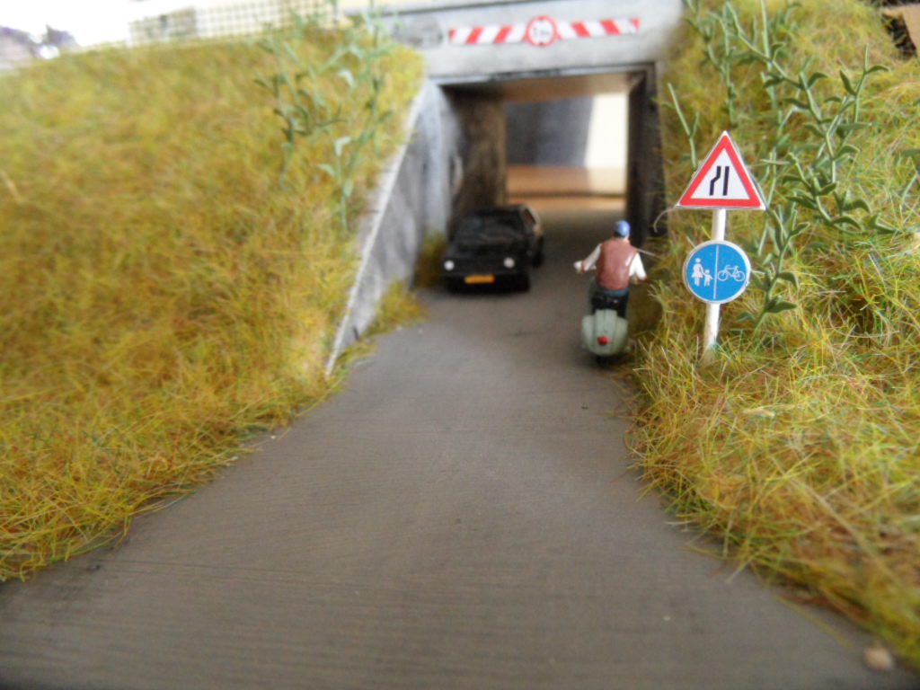 tunnel diorama en ballast 001.JPG
